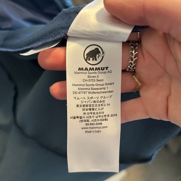 MAMMUT Aconcagua Light Hybrid ML Hooded Jacket - Women's SIZE small - Picture 8 of 11